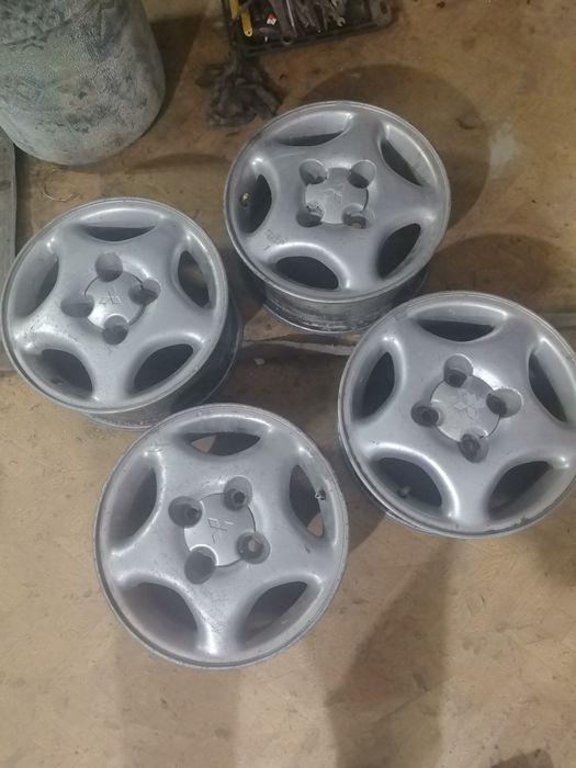 Мицубиси RVR, комплект дисков. 15.