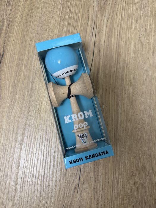 Kendama Krom Sticky Originala Albastru ( sky)