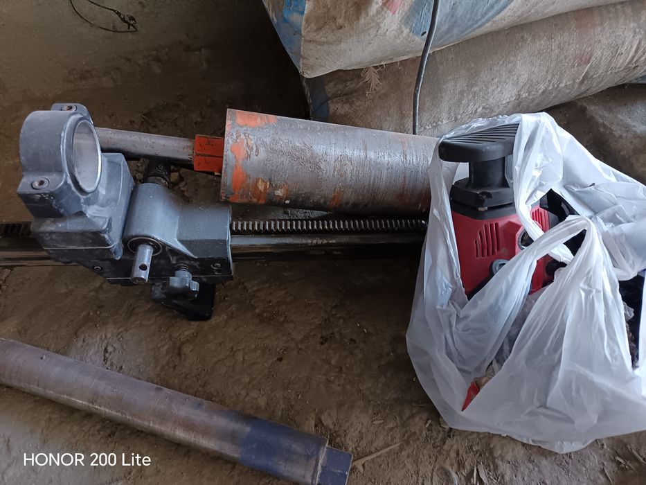 Stoyka almazniy bur uchun