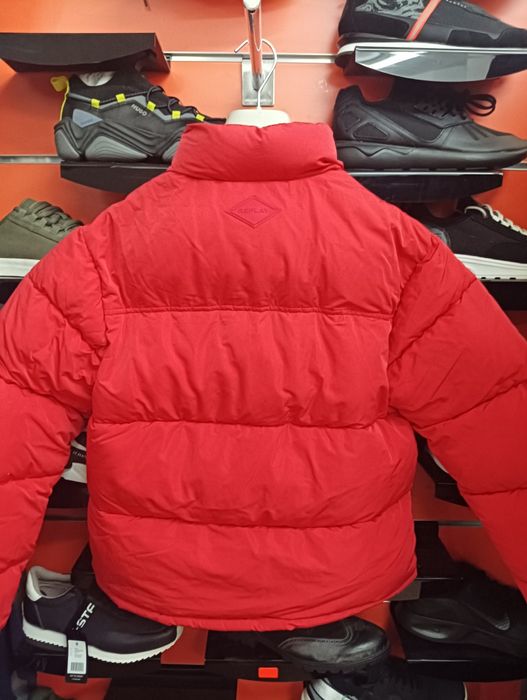 Оригинално дамско яке Replay XS S ново зимно червено пухено