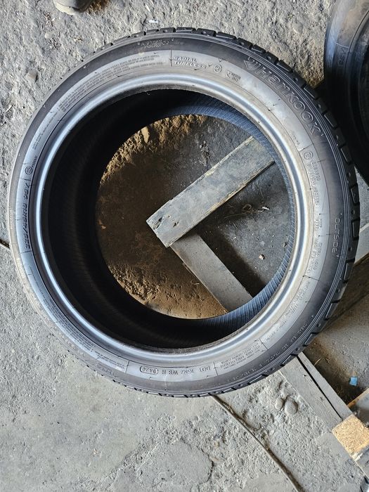 2 anvelope vara 225 45 18 Hankook Runflat 2020