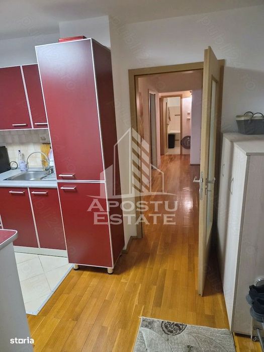 Apartament 2 camere de închiriat ,decomandat,zona Girocului