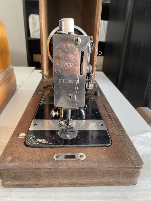 Немска шевна машина ANKER