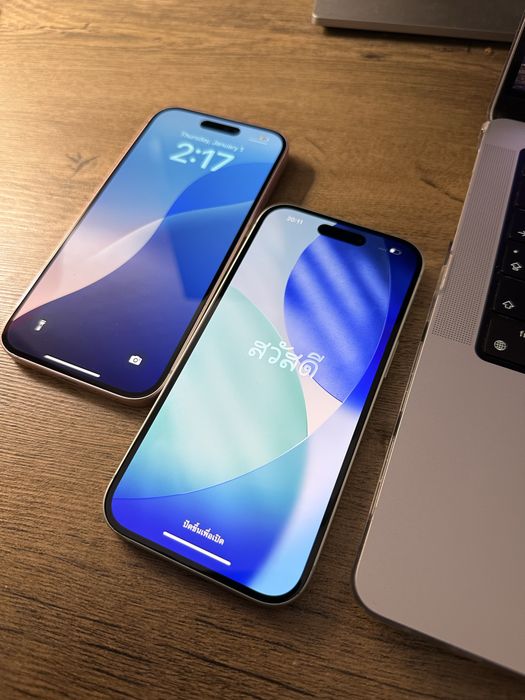 iPhone 15 - заключени