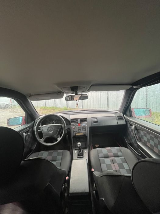 Продам СРОЧНО C- Class w202