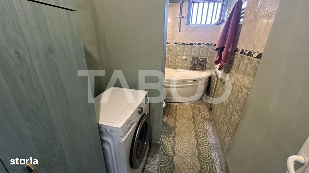 Apartament 3 camere etaj intermediar 2 balcoane zona Terezian Sibiu
