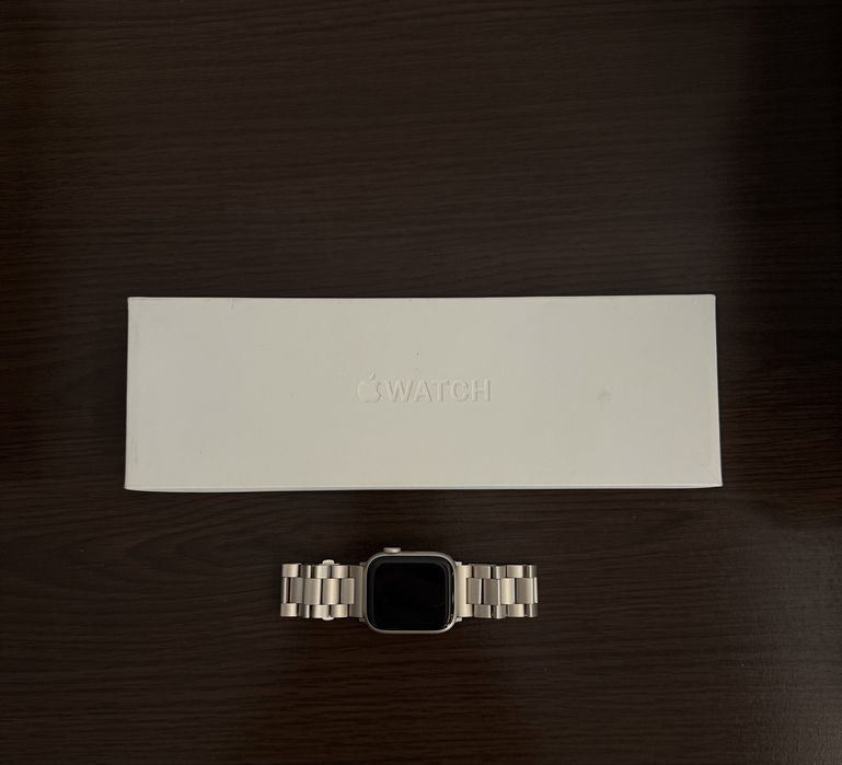 Apple Watch Seria 9, 41mm, GPS+, S/M, Starlight