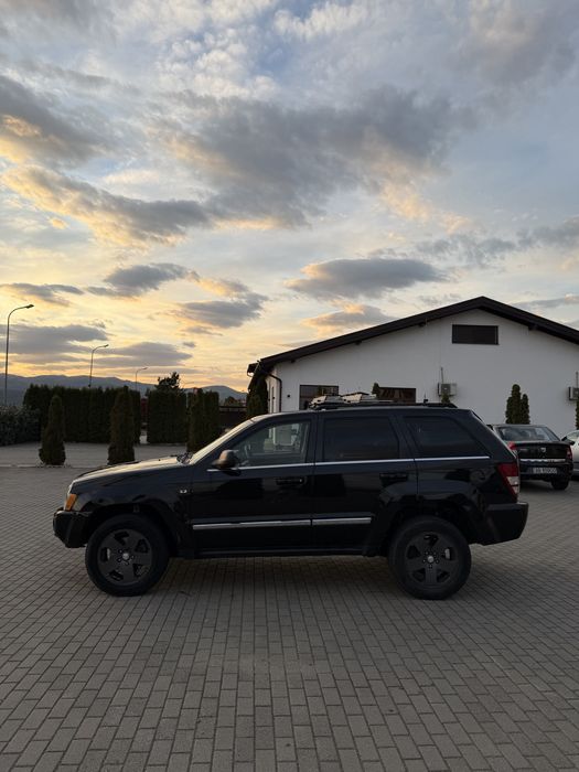 Jeep Grand Chrockee Autoutilitar