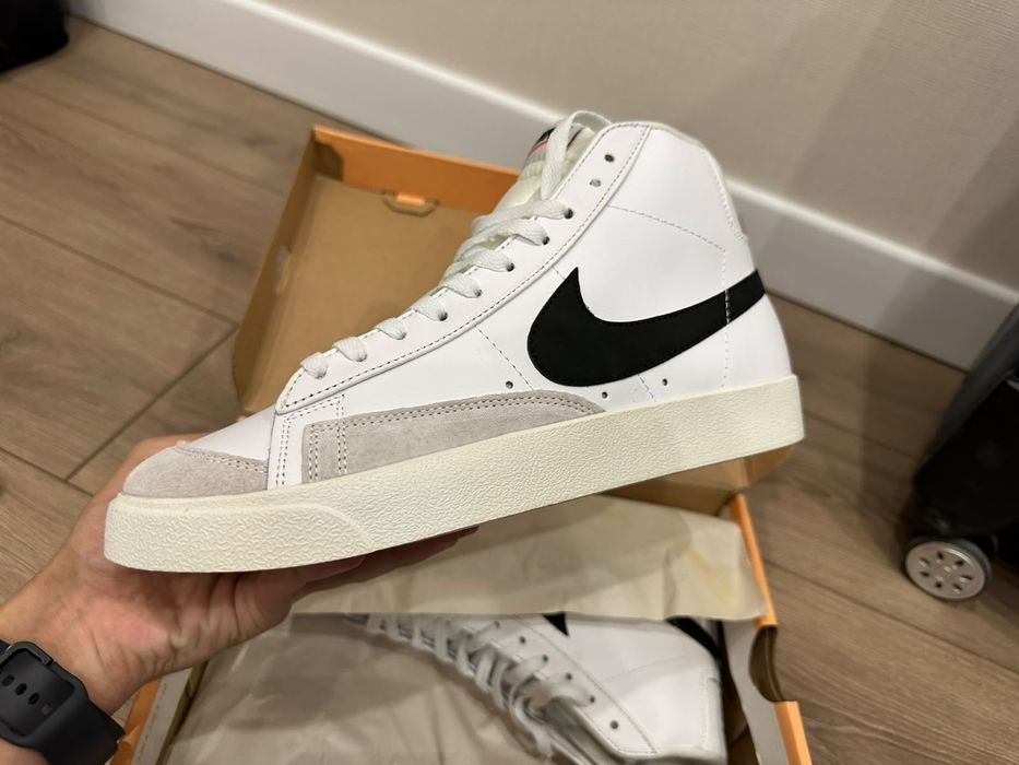 Продам кроссовки Nike Blazer