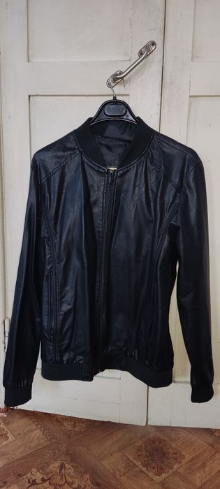 Бомбер куртка летняя тонкая