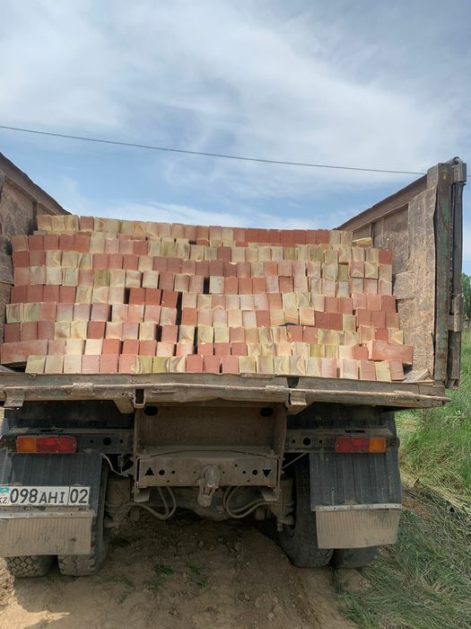 Кирпич красный жженый