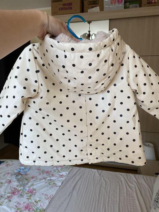 Geaca Zara 12-18 luni impermeabila