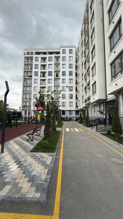 Продается 3 ком. Квартира площадью 90 кв.м. Адрес Ж/д Вокзал