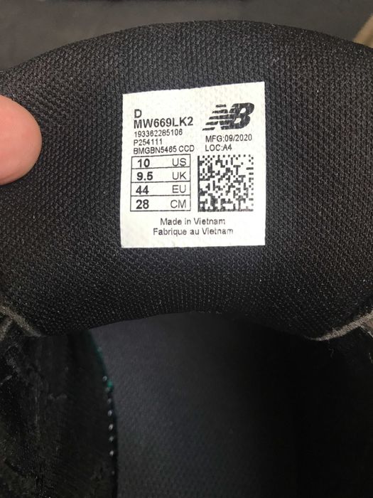 Adidasi Outdoor NewBalance nr 44