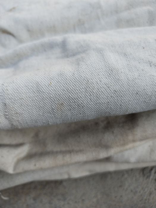 Брезент б/у  4,70м на 4,40м