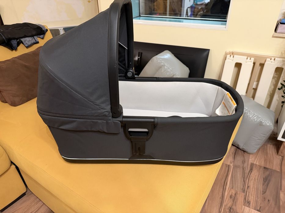 Thule кош за новородено Urban Glide 3/4 + адаптори