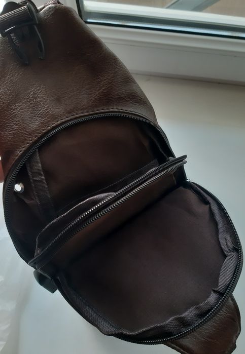 Продам мужскую сумку