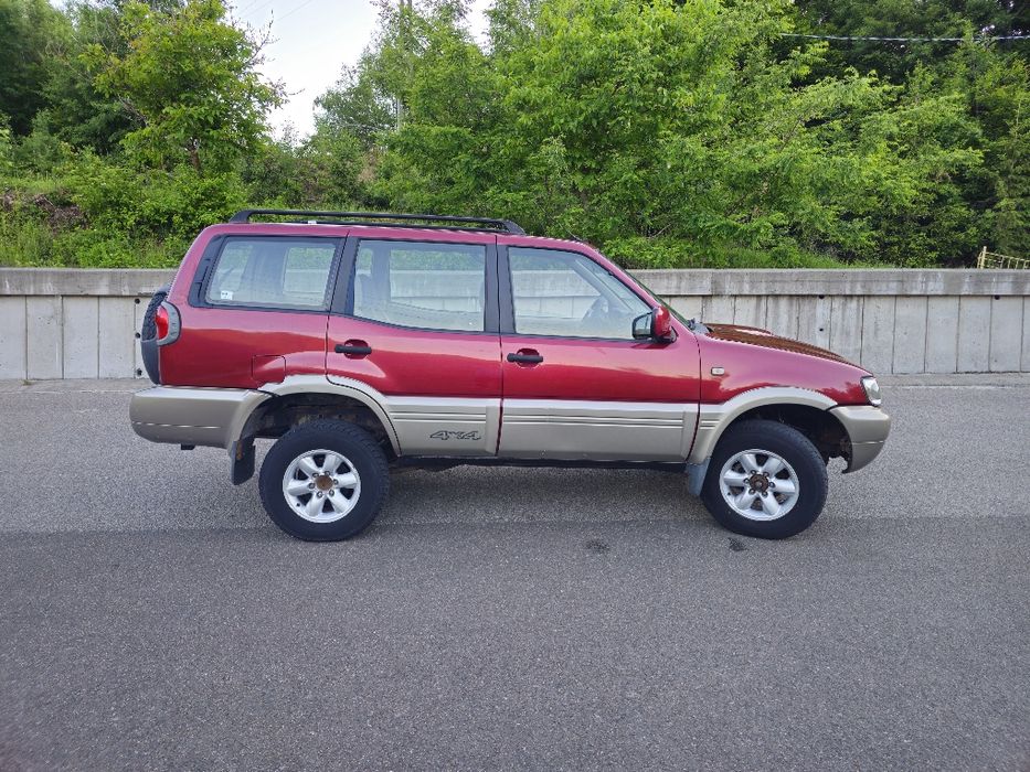 Nissan Terrano/4x4 /Climă