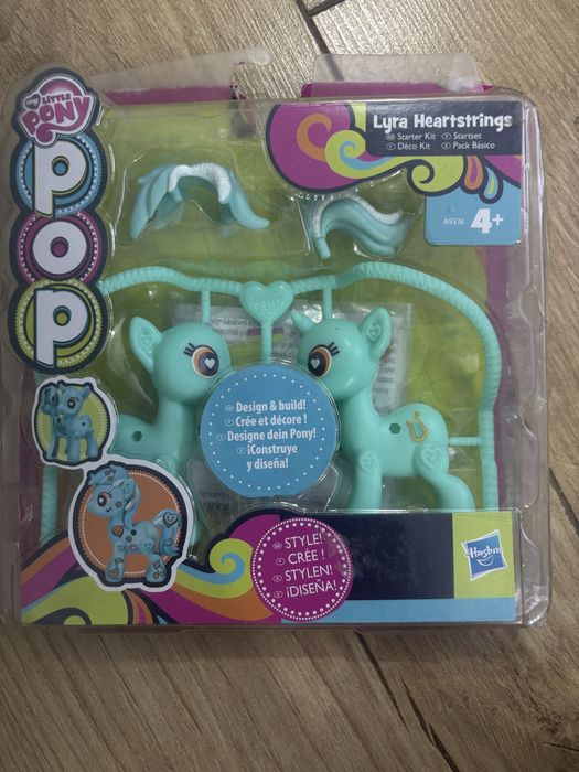 продаю пони, jurassic world, ферби