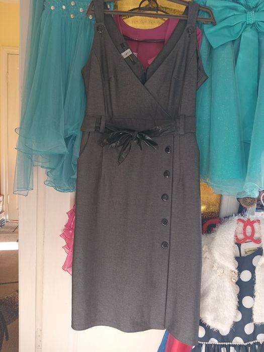 Продам женскую одежду 46-50 размеры