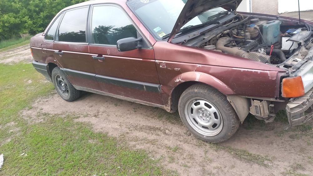 Пассат 1.8 моник
