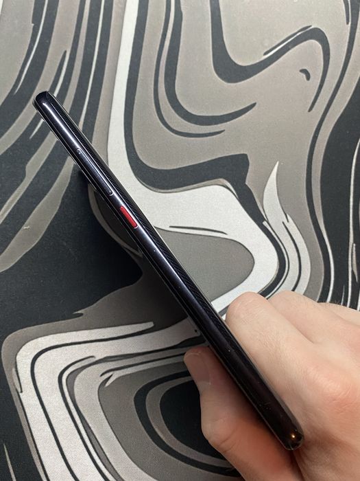 Продам Redmi Mi 9T