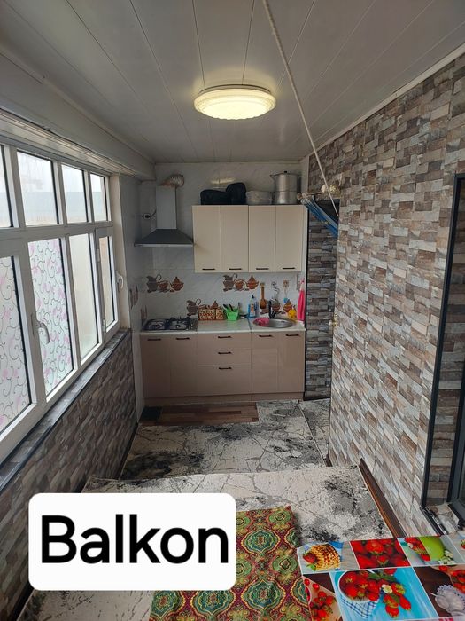 34 maktab oldidagi uy 3 honali 5 etajda joylashgan evro remont qilinga