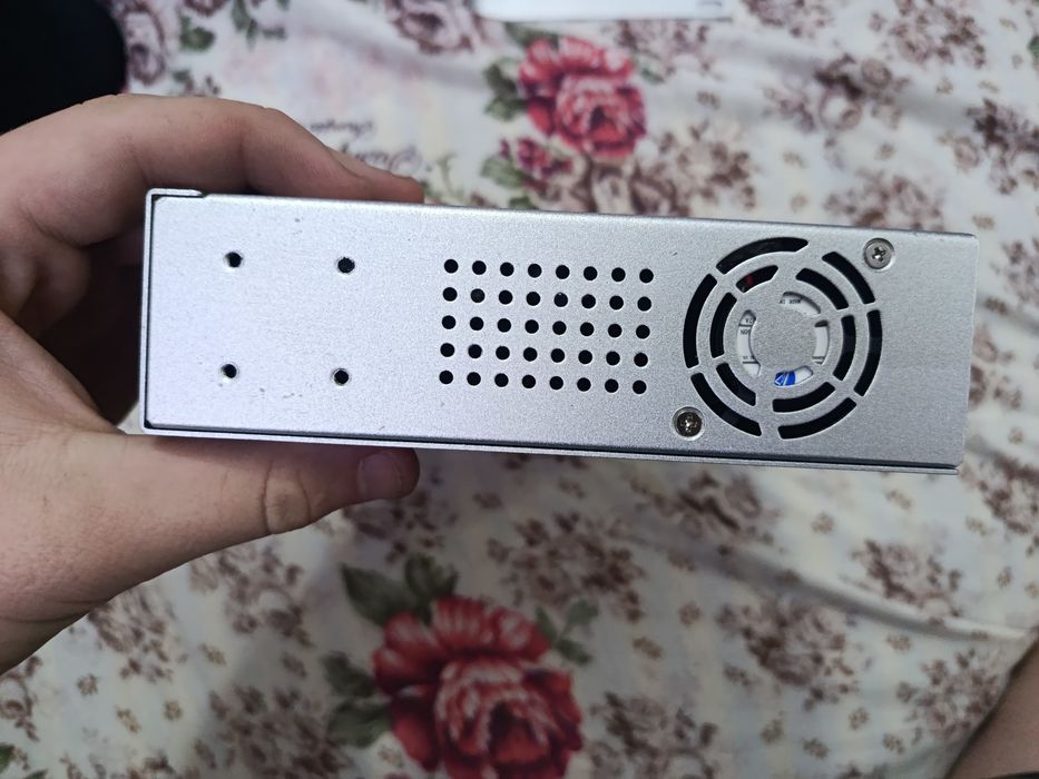 Продам свич новый