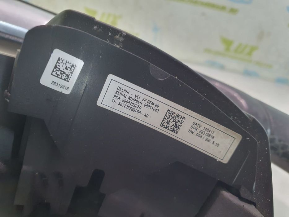 Volan in 3 spite cu comenzi 98002840xx Citroen DS5 1 (2012 - 2015)