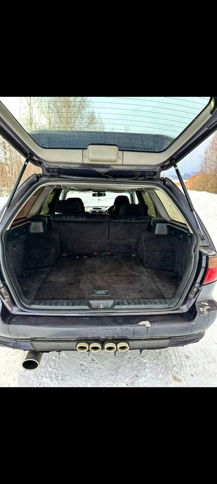 Продам машину mitsubishi legnum