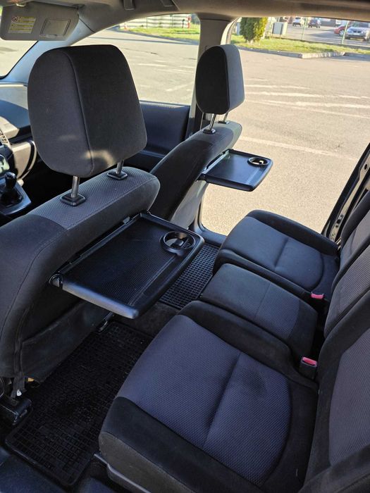 Mazda 5 - 2.0 diesel, an 2008 , 7 locuri , navigatie mare cu android