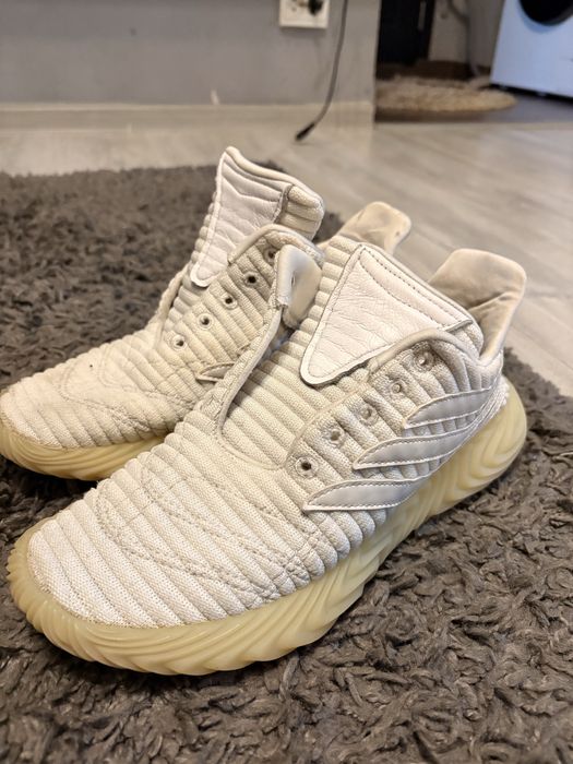 papuci adidas fara sireturi