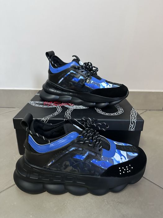 Versace Chain Reaction