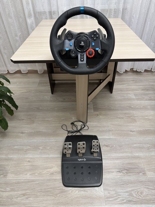 Игровой руль  Logitech Driving