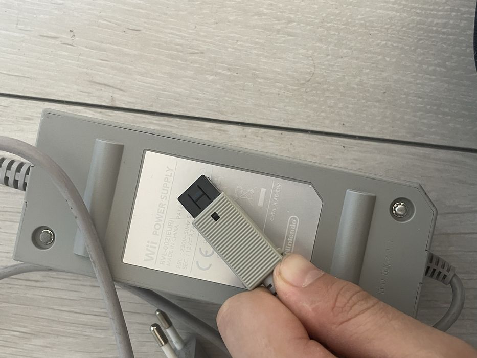 Încărcător original Nintendo Wii – RVL-002
