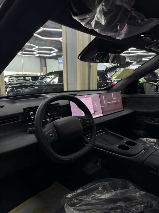 Nissan NX8 300 MAX