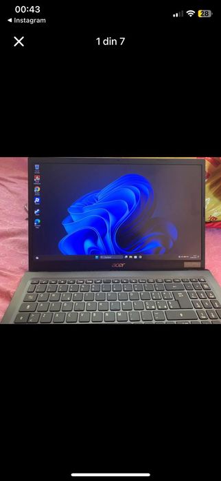 Vând laptop Acer 16 GB RAM cu 512 stocare