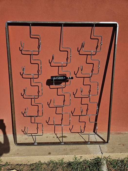 Confectionez din metal