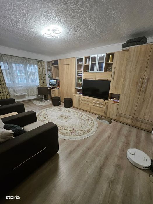 Apartament cu 2 camere decomandate, Obcini