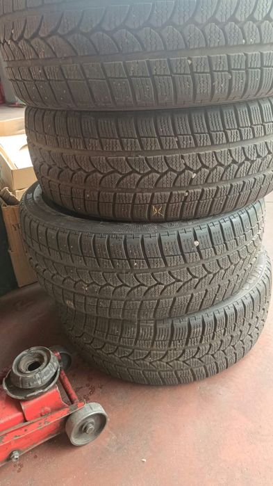 Cauciucuri iarna 225/45R18 95V