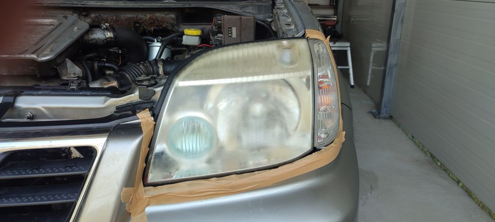 Полиране на фарове с химическа пара  и поставяне на керамиката