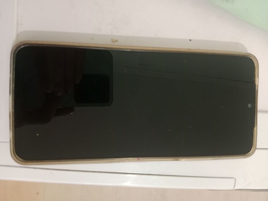 Redmi a5 новый без трещин