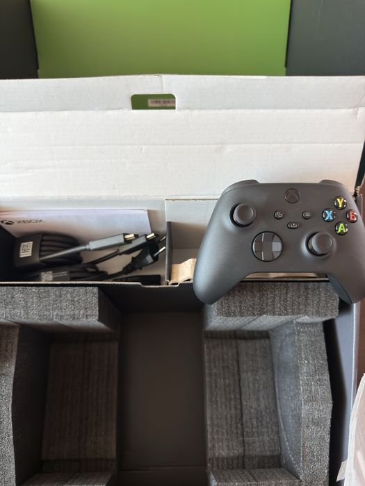Конзола Xbox series X  1Tb
