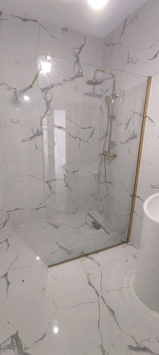 Realizam Paravane dus geam 8mm securizat