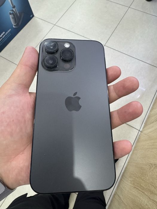 Iphon 14pro max LLA qora