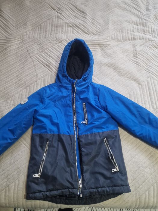 Продам ветровка  для мальчика