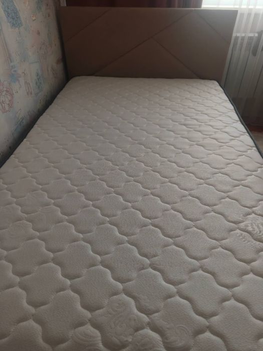 Продам Кровать и Матрас
