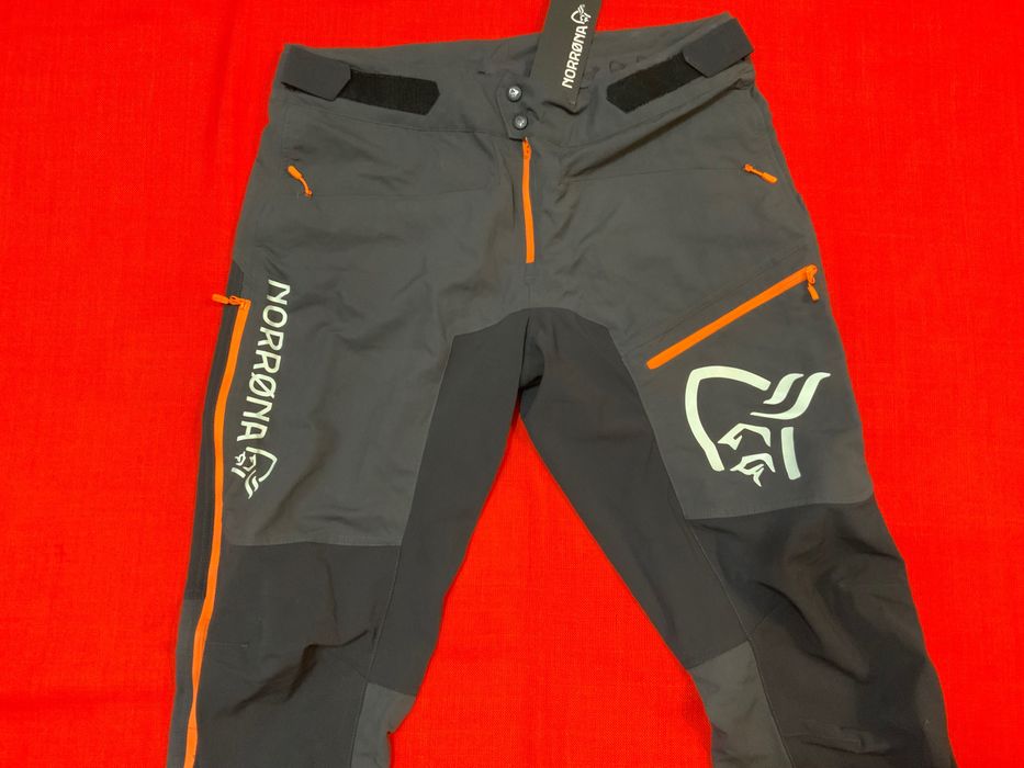 Norrona-оригинален панталон размер л
