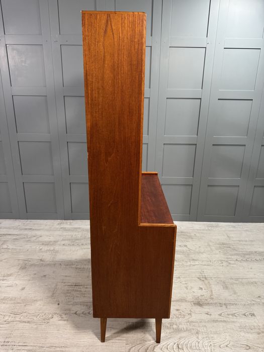 Винтидж библиотека - секция от 60-те Р264