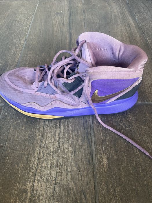 Nike Kyrie Infinity
